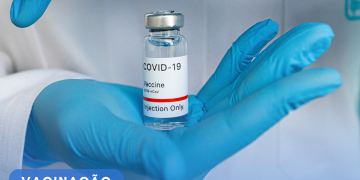 Quem deve receber a dose de reforço contra a covid-19 em 2024?