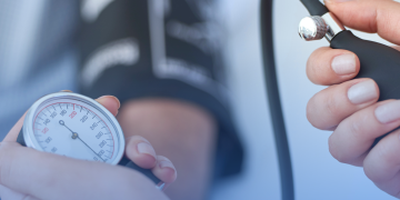ANS debate sobre tecnologia para tratar a hipertensão arterial sistêmica resistente não controlada