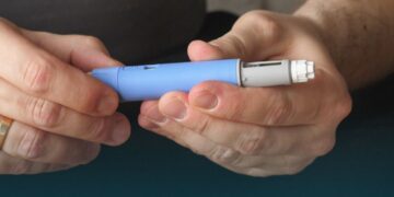 Canetas emagrecedoras exigem atenção redobrada em pacientes autoimunes