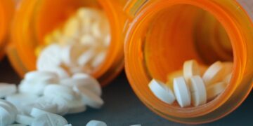 Anvisa atualiza lista de medicamentos de referência no Brasil