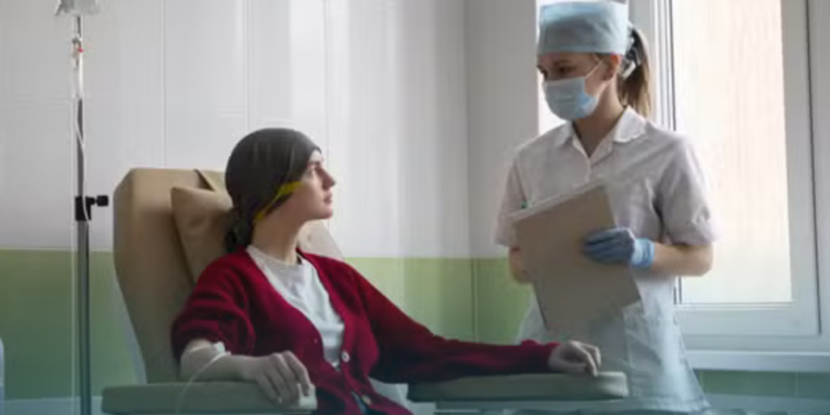Falta de quimioterapia essencial leva hospitais a adaptar tratamentos e deixa pacientes sem opção ideal